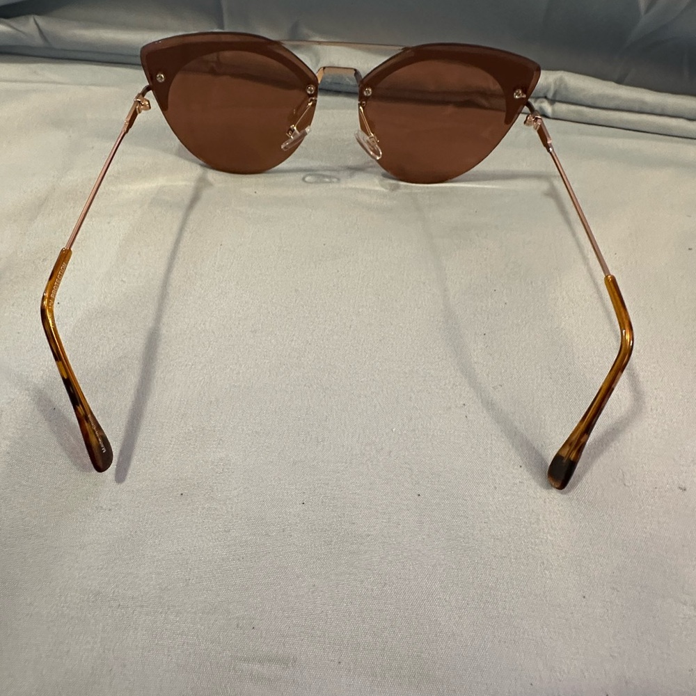 Elegant‎ Mirrored Lens Gold Cat Eye Sunglasses - Picture 6 of 7